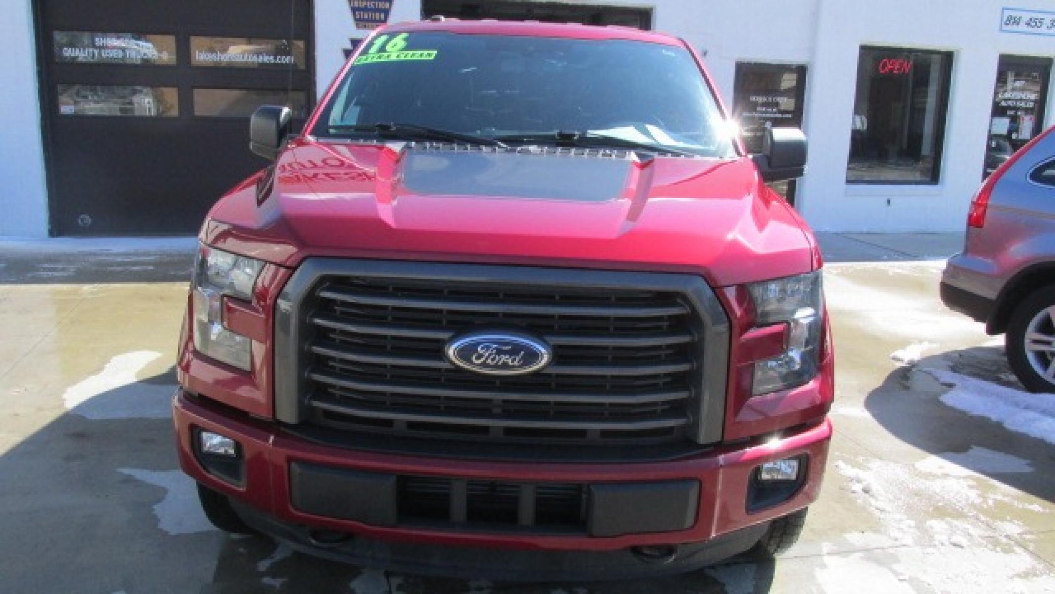 2016 Ruby Red Metallic /Graphite Ford F-150 XLT SPORT (1FTFX1EG2GF) with an 3.5L V6 DOHC 24V engine, 6-Speed Automatic transmission, located at 827 W 26th Street, Erie, PA, 16508, (814) 455-3401, 42.105431, -80.090942 - Thanks for looking at our two-owner rust and accident-free recent arrival. This is the XLT model with the Sport appearance package loaded with lots of options including dual power front seats, power rear window. factory remote start and lots more. A full service was just completed in our service de - Photo #1